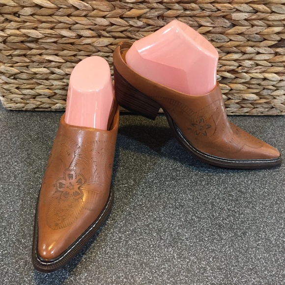 Stetson Brown Leather Mules - Picture 1 of 16